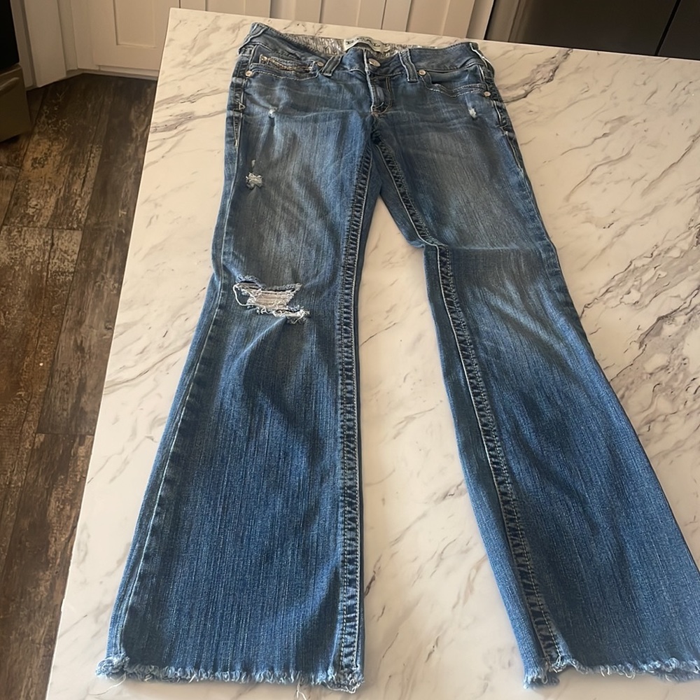boot cut jeans